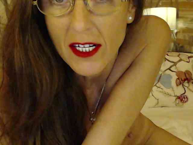 Lora8888 webcam