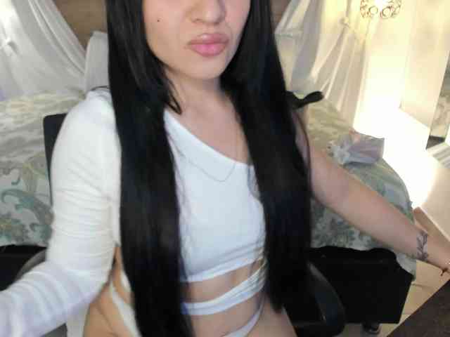 livesex online Meenacute