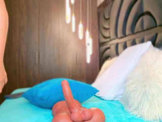 SarahGrey webcam