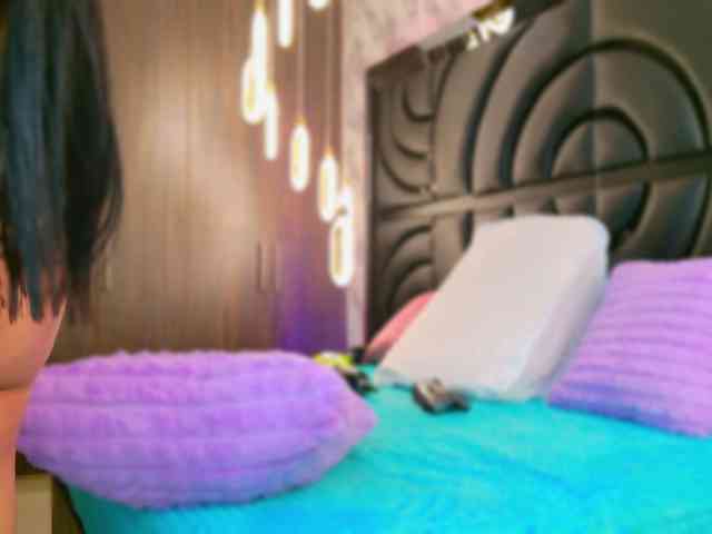 SarahGrey webcam