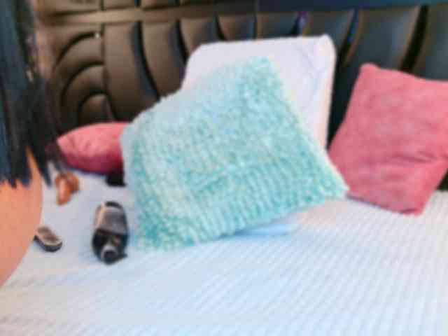 SarahGrey webcam