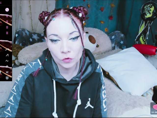 SweetAsssNuka's BongaCams show and profile