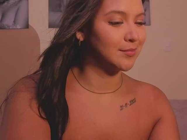 ToriCross's BongaCams show and profile