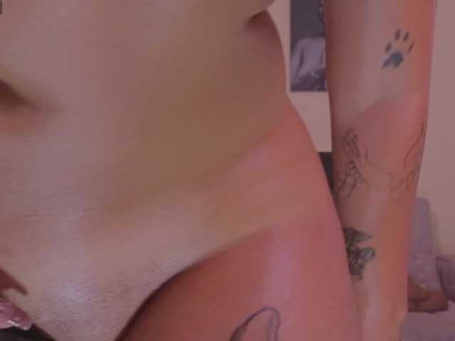 ToriCross's BongaCams show and profile