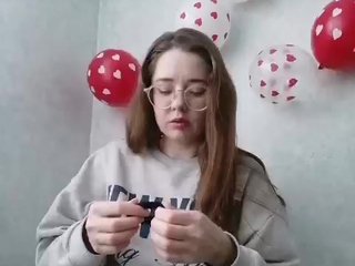 Kroshka-meow Porn Show