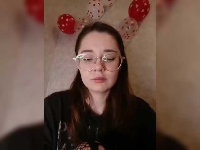 kroshka-meow's BongaCams show and profile