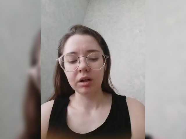 kroshka-meow's BongaCams show and profile