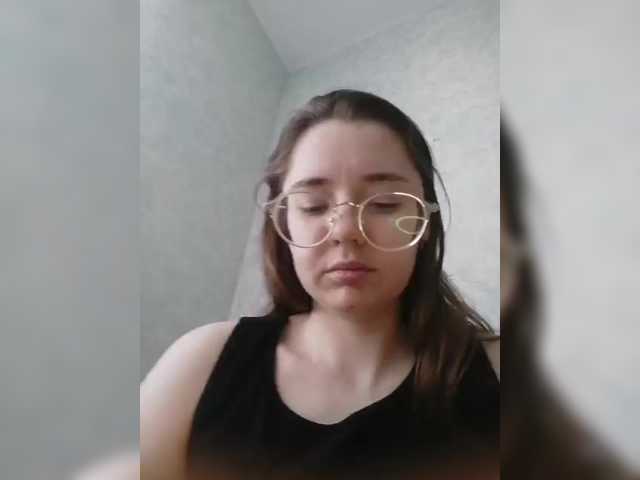 kroshka-meow's BongaCams show and profile