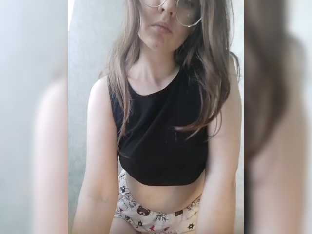 kroshka-meow's BongaCams show and profile