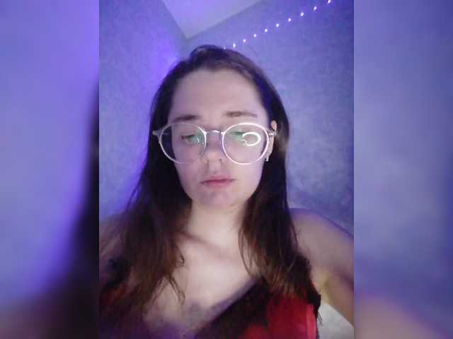 kroshka-meow's BongaCams show and profile