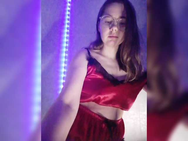 kroshka-meow's BongaCams show and profile