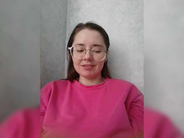 kroshka-meow's BongaCams show and profile