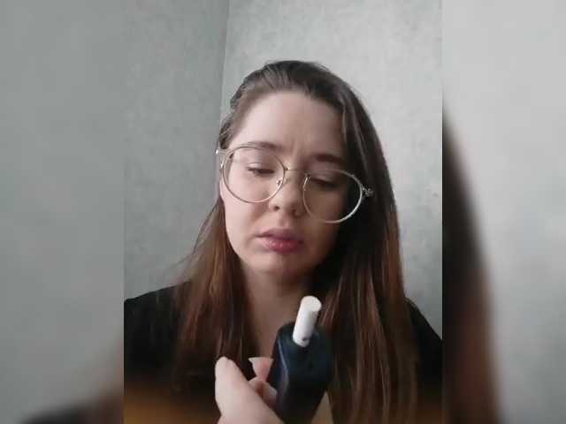 kroshka-meow's BongaCams show and profile