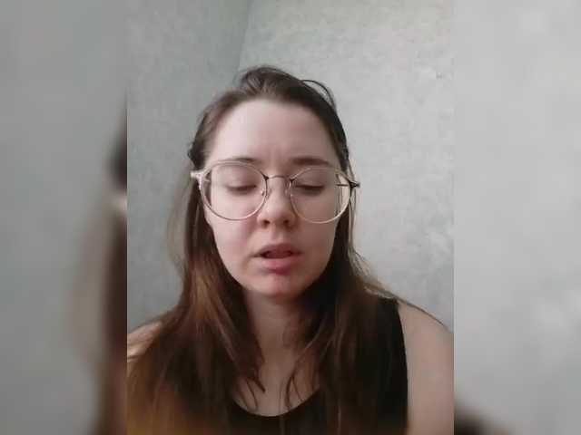 kroshka-meow's BongaCams show and profile