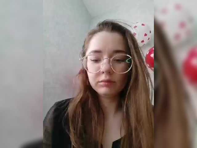 kroshka-meow's BongaCams show and profile