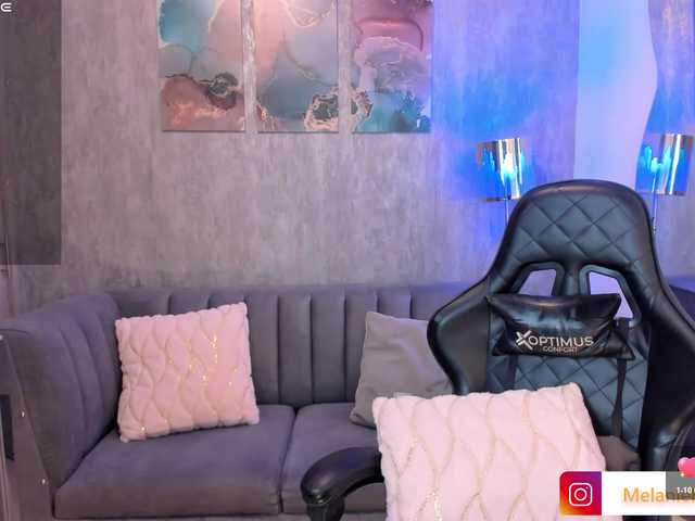 MelanieHudson's BongaCams show and profile