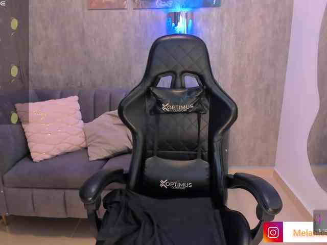 MelanieHudson webcam