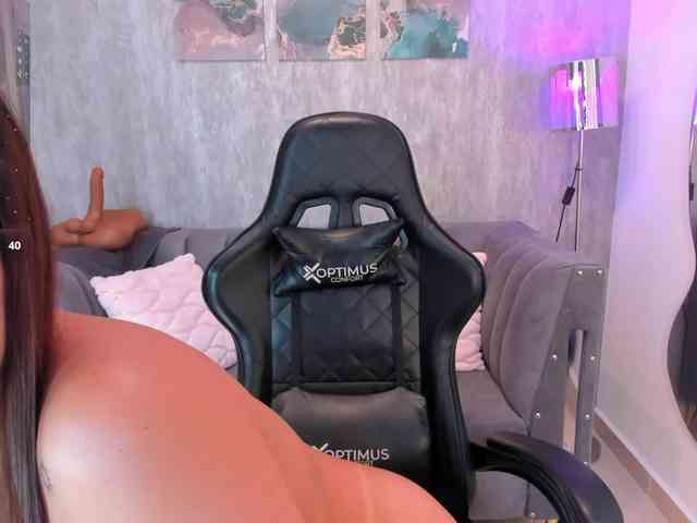 MelanieHudson webcam