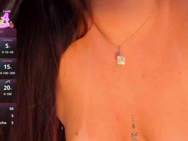 MelanieHudson Live Webcam on BongaCams