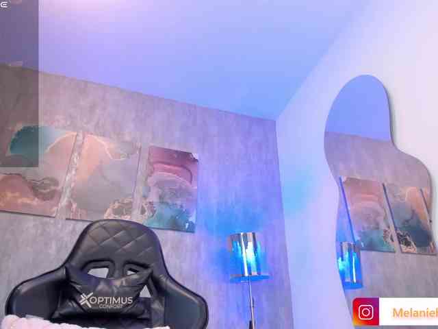 MelanieHudson webcam