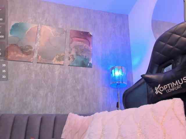 MelanieHudson webcam