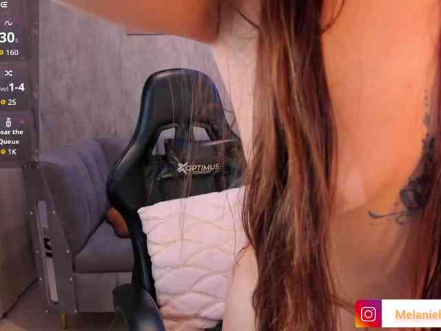 MelanieHudson webcam