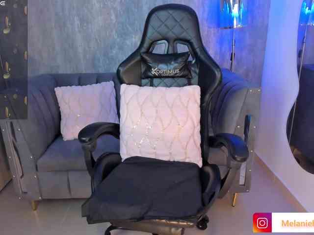 MelanieHudson webcam