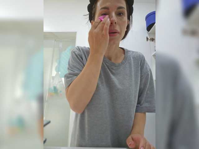 SophieMary's BongaCams show and profile