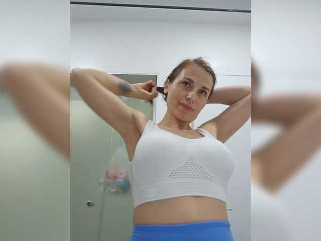 SophieMary's BongaCams profile