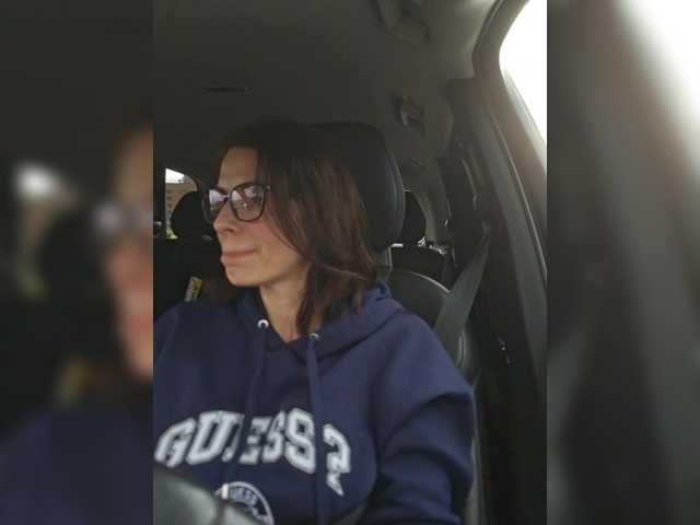 SophieMary's BongaCams show and profile