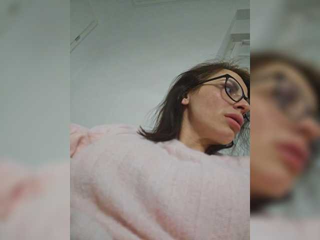 SophieMary's BongaCams show and profile