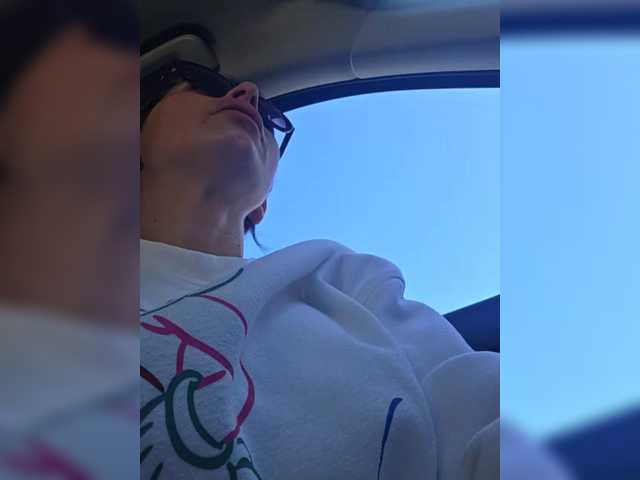 SophieMary's BongaCams show and profile