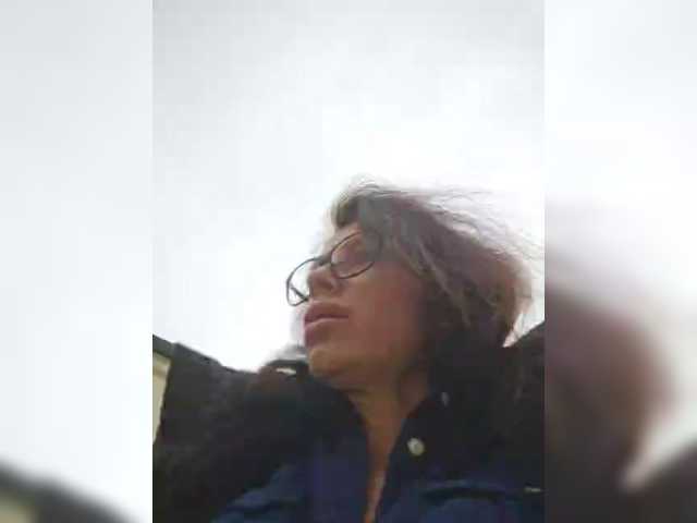 SophieMary's BongaCams show and profile