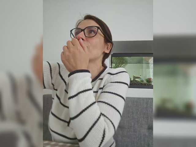 SophieMary's BongaCams show and profile