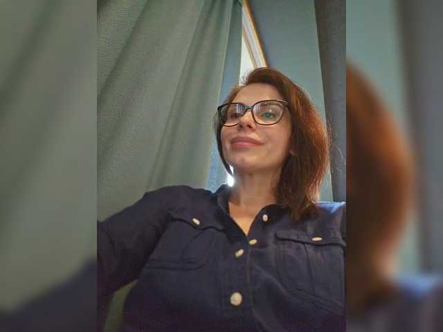 SophieMary's BongaCams show and profile