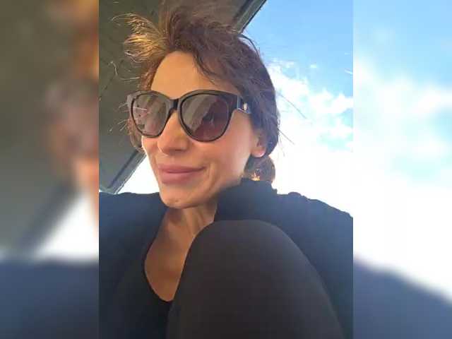 SophieMary's BongaCams show and profile