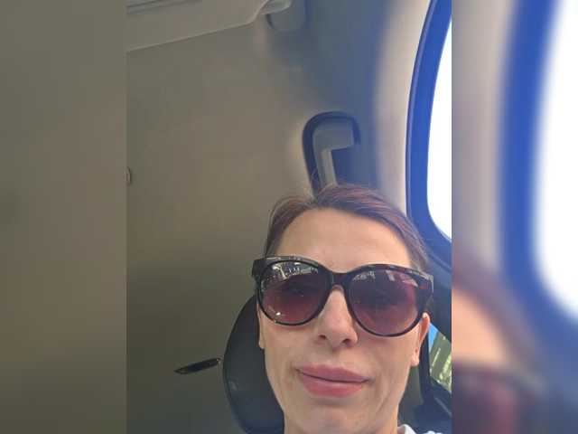 SophieMary's BongaCams show and profile