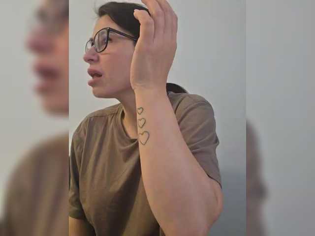 SophieMary's BongaCams show and profile