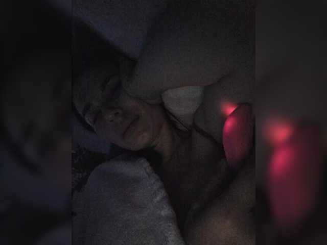 SophieMary's BongaCams show and profile