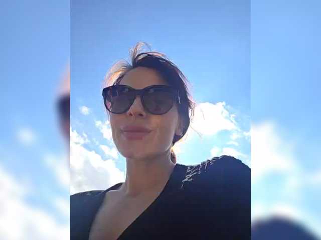 SophieMary's BongaCams show and profile