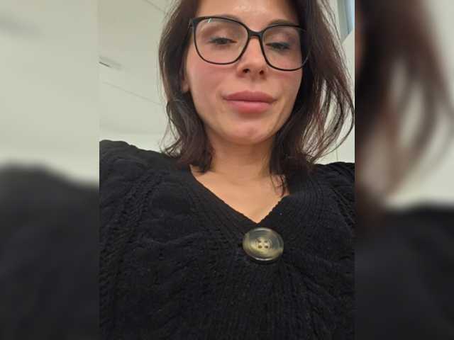 SophieMary's BongaCams show and profile