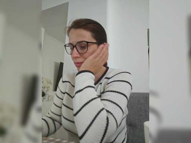 SophieMary's BongaCams show and profile