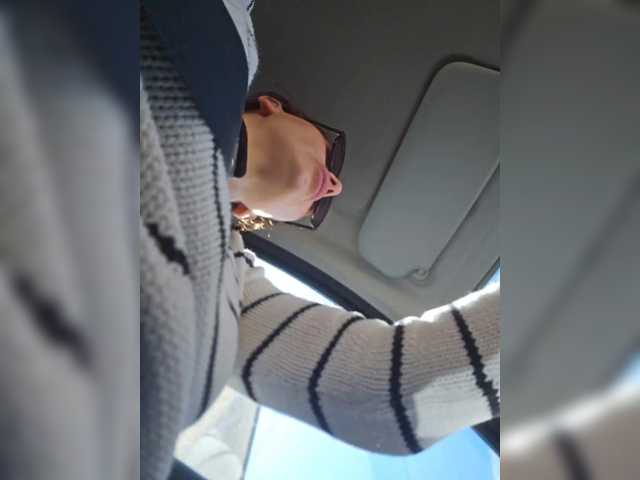 SophieMary's BongaCams show and profile