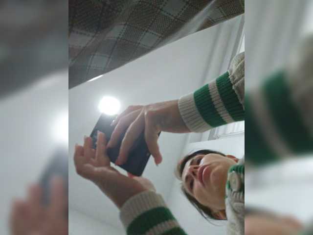 SophieMary's BongaCams show and profile