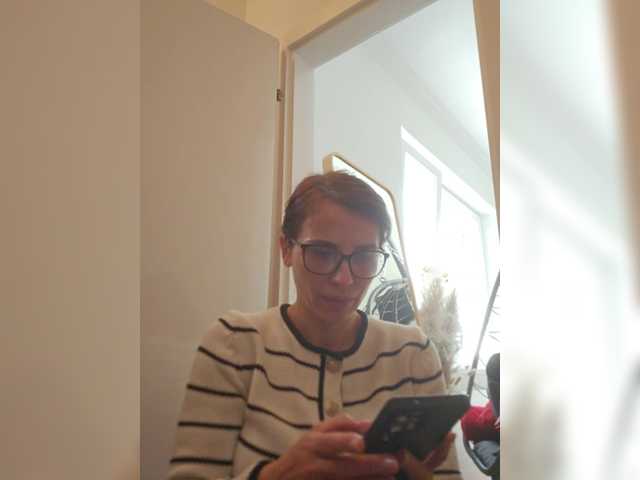 SophieMary's BongaCams show and profile