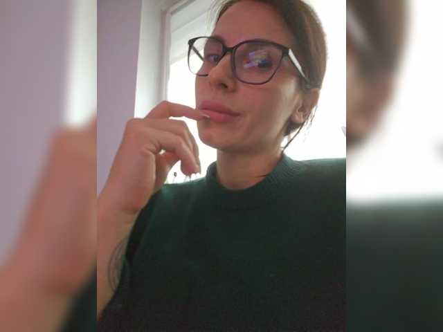 SophieMary's BongaCams show and profile