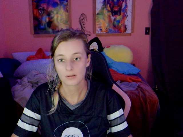 YourSecretGirlFriend963 webcam