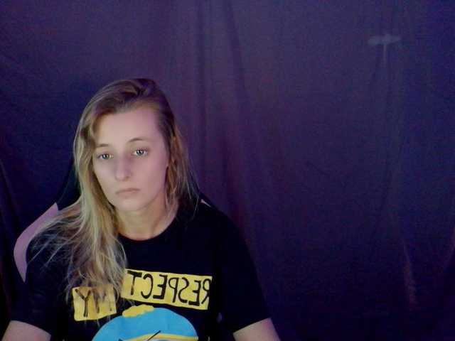 AsiaGoesPro's BongaCams show and profile