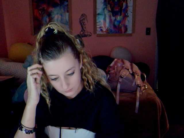 AsiaGoesPro's BongaCams show and profile