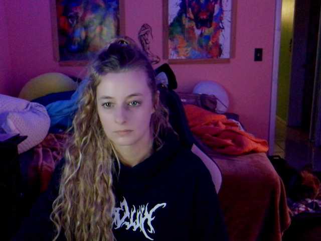 AsiaGoesPro's BongaCams show and profile